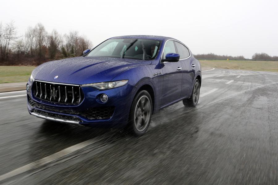  Maserati Levante 2016 года  (WW) (фото 8 из 52)